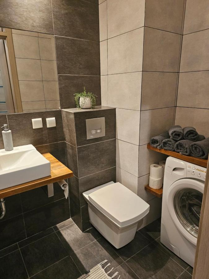 Apartament Rodzinny - Calodobowe Zakwaterowanie, Bezplatny Parking Торунь Экстерьер фото